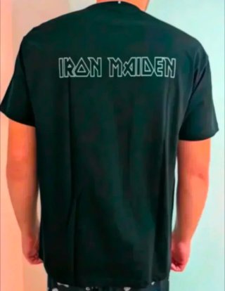 CAMISETA NEGRA - IRON MAIDEN - TALLA L y más...