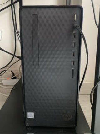 HP M01-f2000ns i5-12400 16GB RAM Con windows 11
