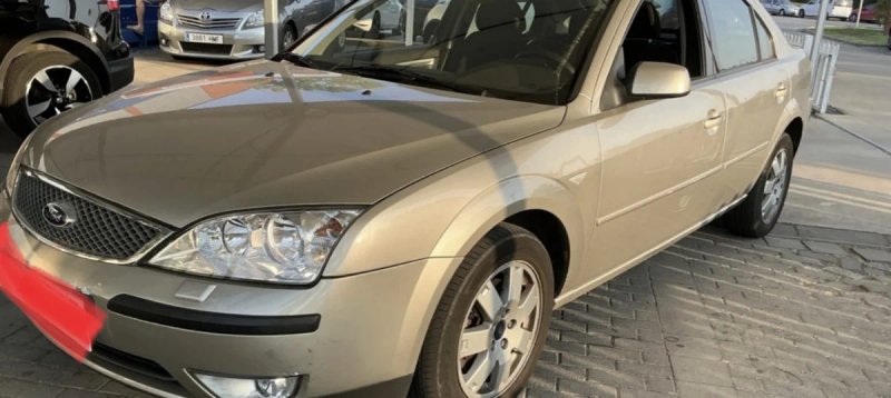 Ford Mondeo 2004 - foto 1