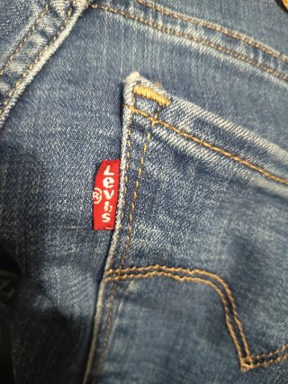 Pantalones Levis Azules Acampanados