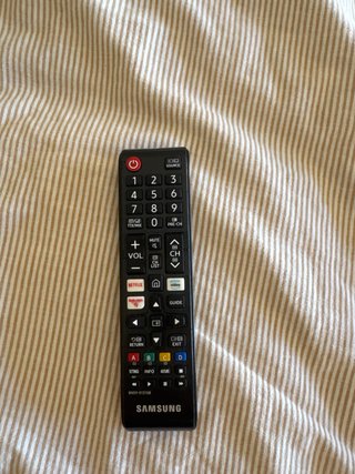 TV Samsung 32 Soporte UE32T5305AK