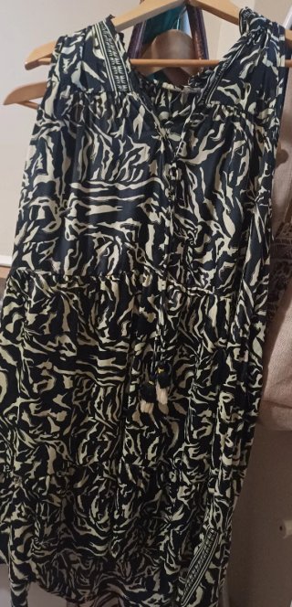 Vestido largo estampado cebra