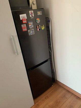Nevera 1.50cm casi nueva