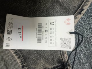 Top vaquero gris con etiqueta