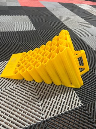 Calzo para furgoneta