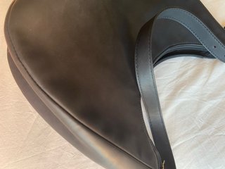 Bolso de mano negro