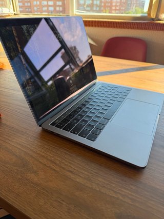 MacBook Pro Apple Argento