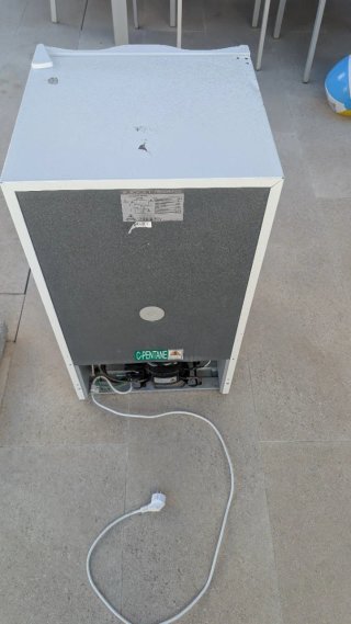 Frigorífico jocel 85 l con congelador