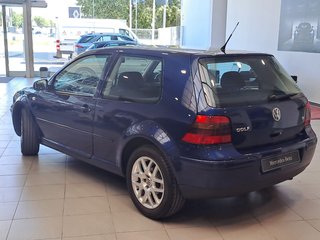 Volkswagen Golf 2003 - Gasolina 105 5p