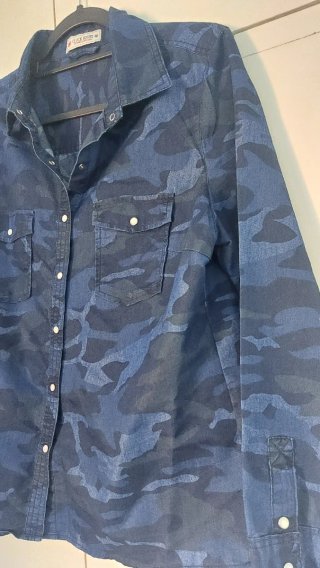 Camisa vaquera Clock House camuflaje