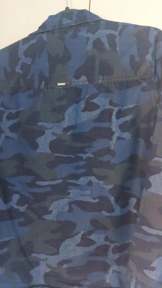 Camisa vaquera Clock House camuflaje