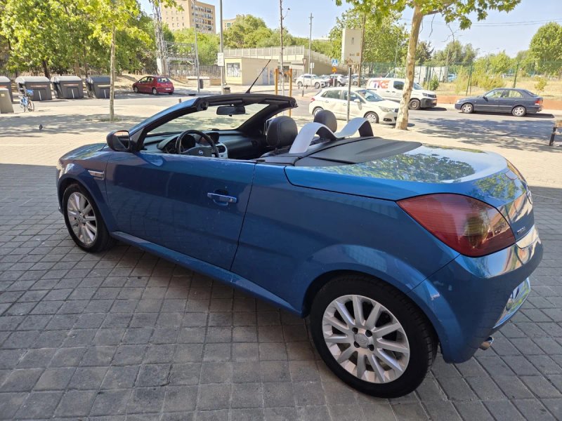 Opel Tigra 2006 - foto 1