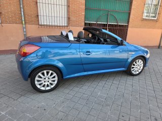 Opel Tigra 2006