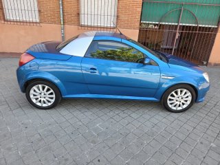 Opel Tigra 2006