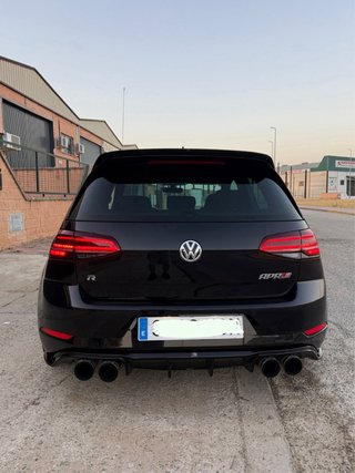 Volkswagen Golf 7.5 R 2017