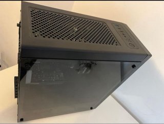 Monitor y PC AOC Gamer Diseño