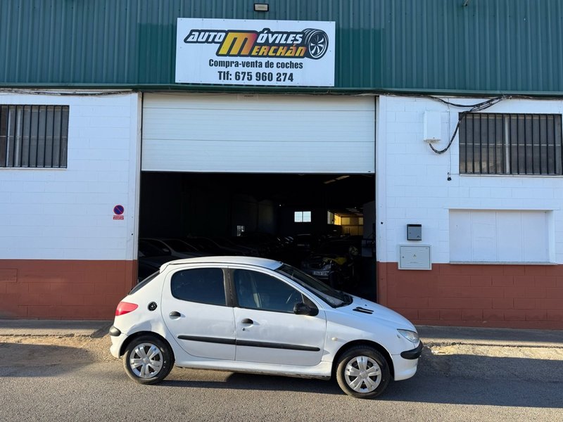Peugeot 206 2002 - foto 1