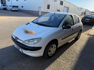 Peugeot 206 2002