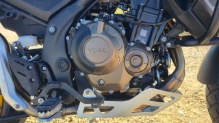 Voge 625DSX 2026 negra.