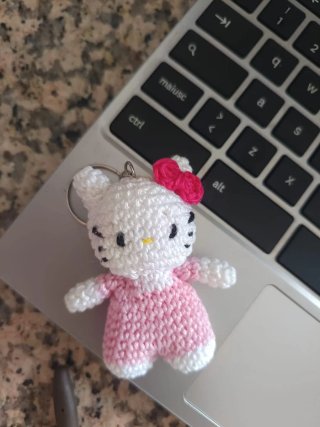 Portachiavi Amigurumi Hello Kitty