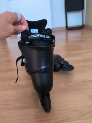 Patines Freeskate Negros. Talla 40