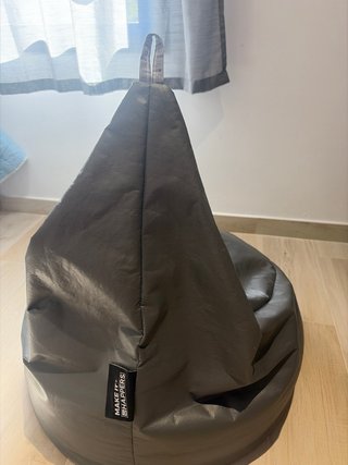 Pouf grigio in poliestere