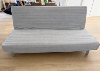 Sofá cama IKEA 3 plazas + funda