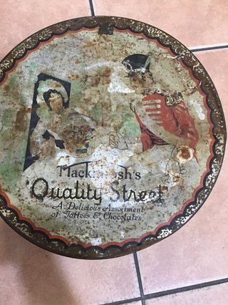 Lata Vintage Mackintosh's Quality Street