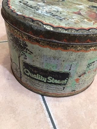 Lata Vintage Mackintosh's Quality Street