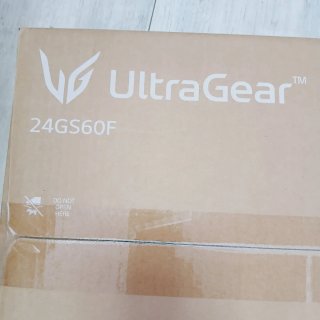 Monitor Gaming LG UltraGear 24GS60F 24 180Hz