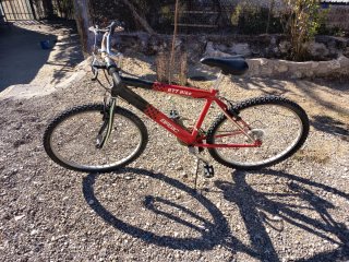 Bicicleta BTT BASIC Roja