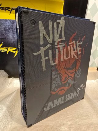 XBox One X Cyberpunk 2077 - Como nueva