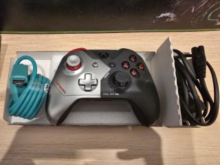 XBox One X Cyberpunk 2077 - Como nueva