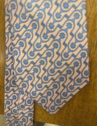Corbata Hermes con caja