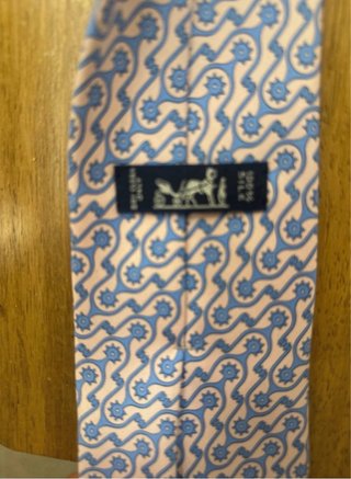 Corbata Hermes con caja