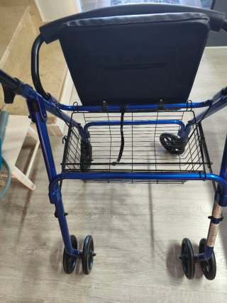 Andador Plegable Azul con Cesta