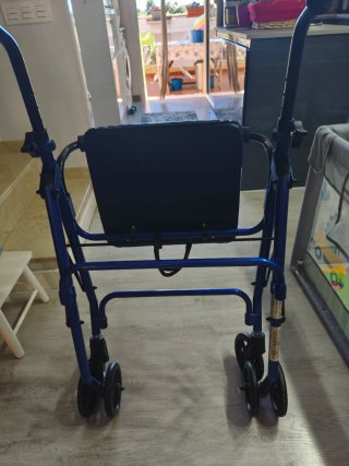 Andador Plegable Azul con Cesta
