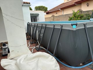 Piscina Intex Ultra XTR Frame 549 Depuradora Arena