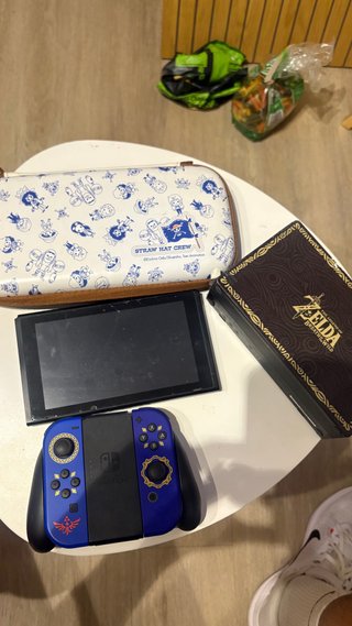 Nintendo Switch Edición Zelda + Juegos