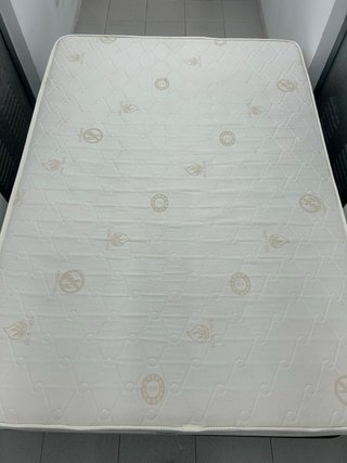 Colchón 135x190 + Sommier con patas