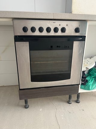 Placa vitrocerámica + horno Indesit