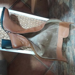 Botas altas de piel marrones