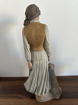 Escultura Elisa Edición Limitada, firmada