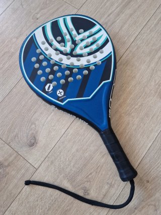 Pala Padel Artengo + Funda Head + 6 Pelotas