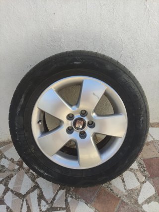 Llantas Seat León MK1 15 pulgadas con neumáticos