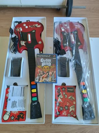 Guitar Hero Aerosmith PS2 con 2 guitarras
