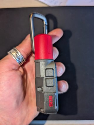 Garmin Inreach Mini 3 Plus con accesorios