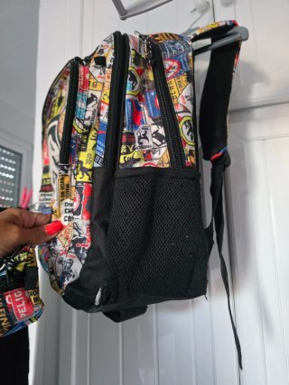 Mochila y estuche escolar Jurassic World