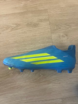 Zapatillas de fútbol Adidas Tacos. UN SOLO USO