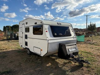 Caravana Luxe 4000s - 750Kg